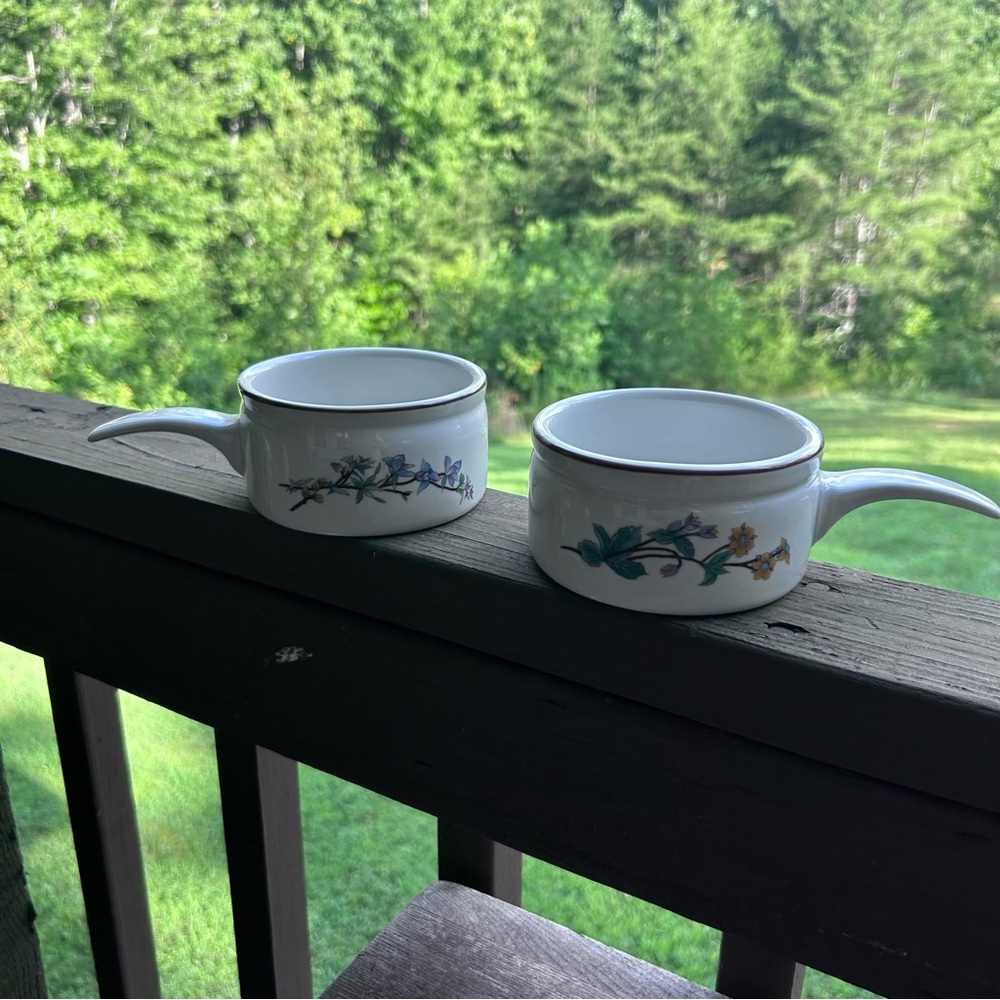 Woodhill Fine Bakeware Floral Ceramic Soup Bowls with Handles